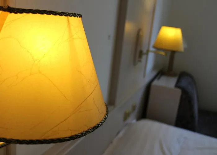 فندق Wasserpalast - Breakfast For Free!!!