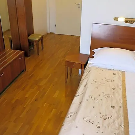 Wasserpalast - Breakfast For Free!!! Hotel Graz