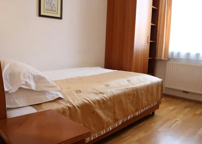 Wasserpalast - Breakfast For Free!!!