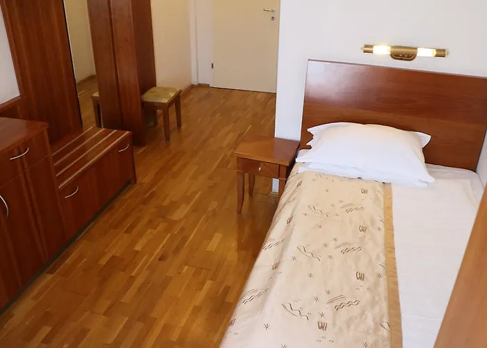 Hotel Wasserpalast - Breakfast For Free!!!